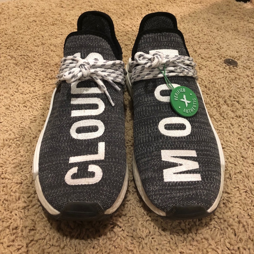 Nmd Pharrell’s Oreo moon cloud adidas shoes